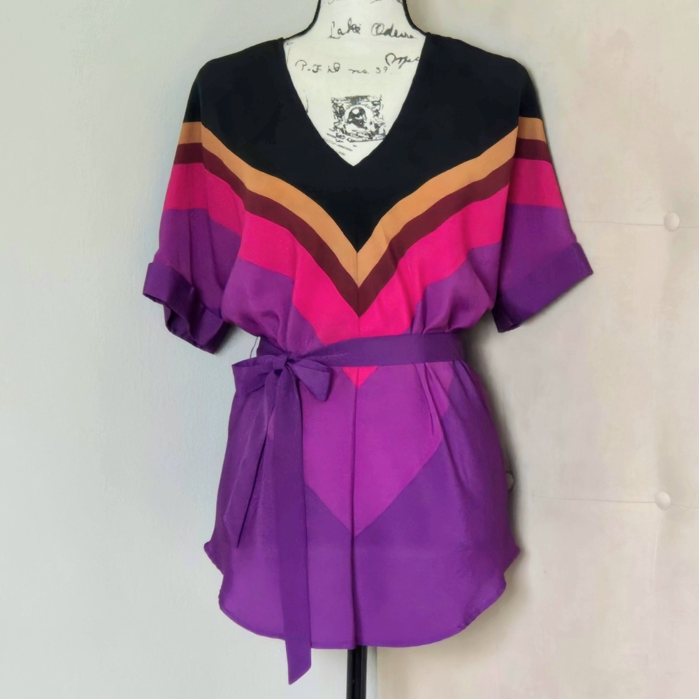New York & Co Fluid Kaftan Blouse Chevron Colorblock, Belted V-neck Cuff Sleeves
